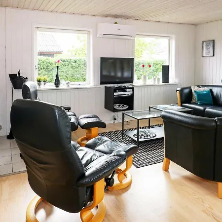 Holiday Home Toften VI *